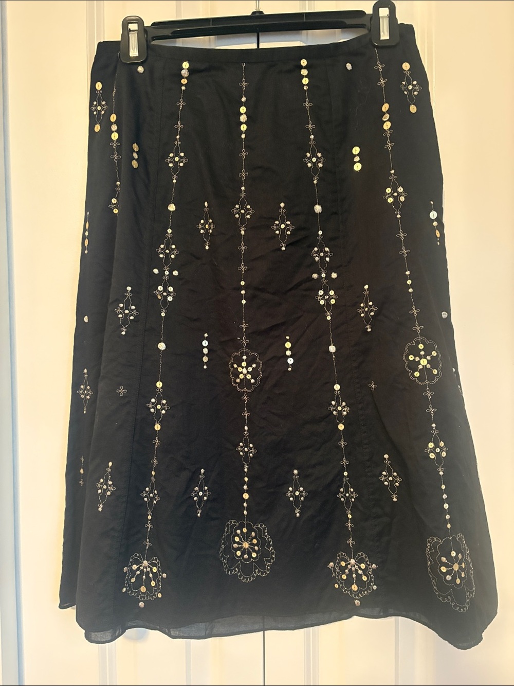 Black A-Line Embroidered Sequin Midi Skirt